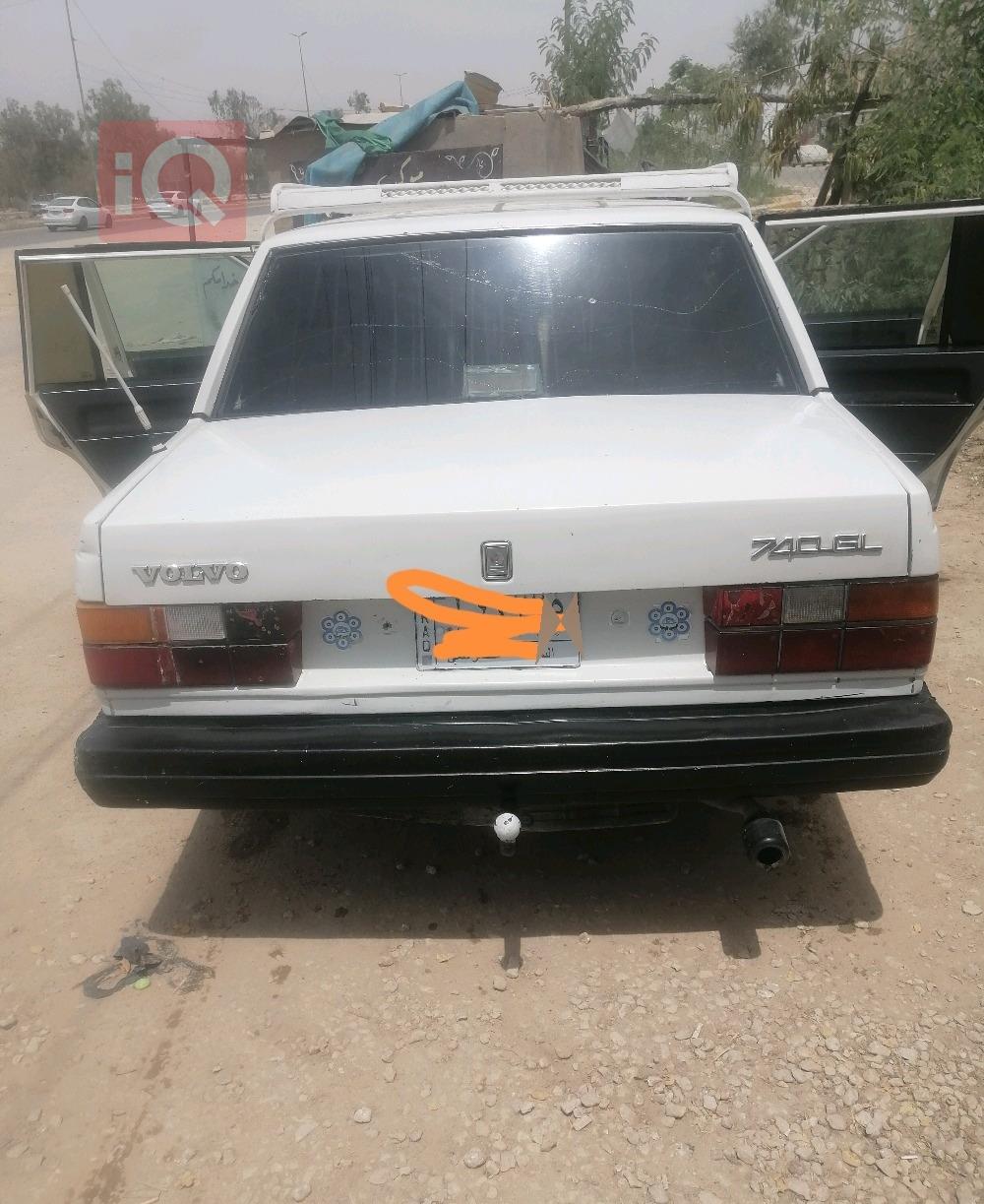 فولفو 740